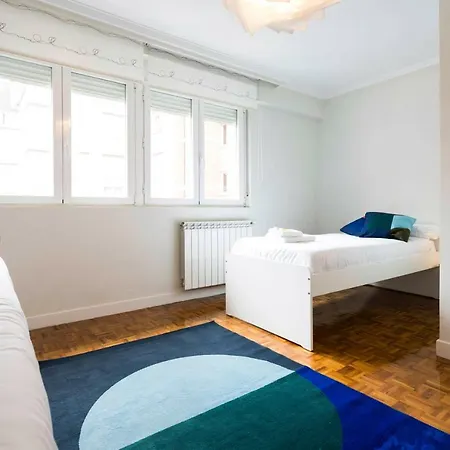 Soroeta By Smiling Apartament *