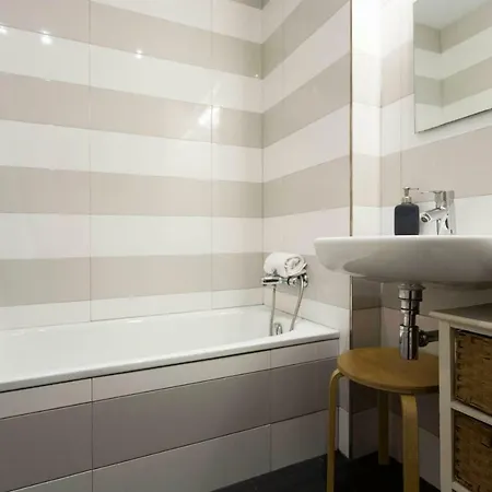 Soroeta By Smiling Apartament *